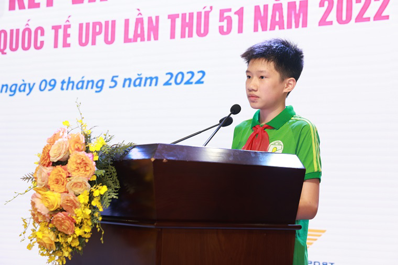 Em Nguyễn Bình Nguyên, lớp 9A1, trường THCS Nguyễn Tri Phương, quận Ba Đình, TP. Hà Nội đã đoạt giải Nhất quốc gia cuộc thi Viết thư quốc tế UPU lần thứ 51 (2022) tại Việt Nam.