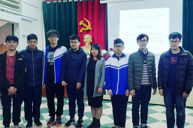 Đội tuyển HSG giải Toán trên máy tính cầm tay Trường THCS Lê Quý Đôn