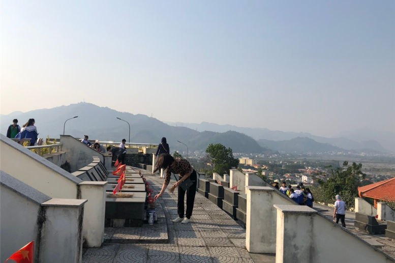 Nâng niu từng nén tâm hương – biết ơn và tưởng nhớ!