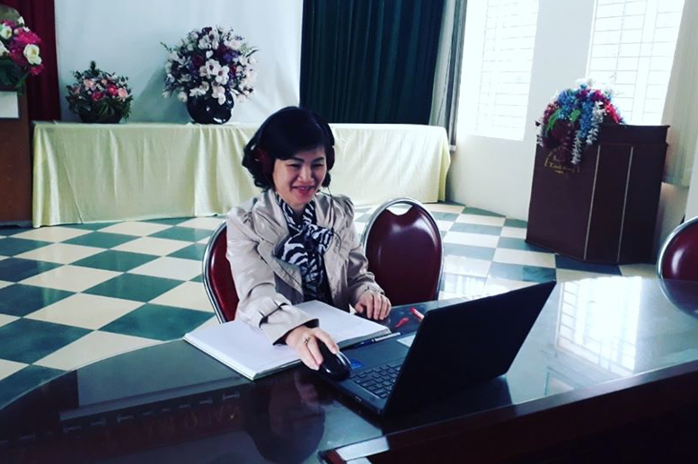 Đ/c Phạm Thị Thu Hằng - Phó Hiệu trường nhà trường  