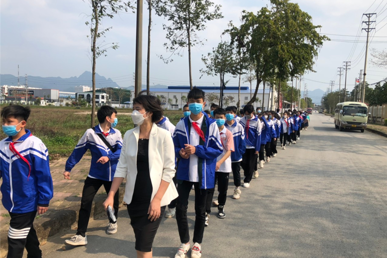 Một cuộc “hành quân” không dài, chẳng ngắn để phần nào thấm thía nỗi vất vả của các chú bộ đội, thêm phần trân trọng cuộc sống bình yên này các em nhé!