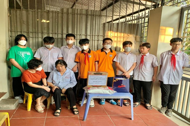 Mỗi ngày qua đi, tình thương của người thân, sự sẻ chia của cộng đồng càng khiến cho những bệnh nhân chạy thận có thêm niềm tin vào cuộc sống