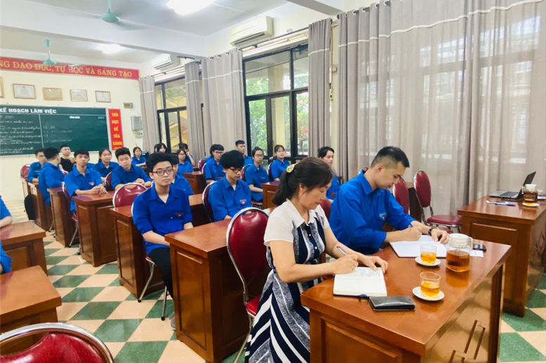 Các đại biểu tham dự buổi Lễ