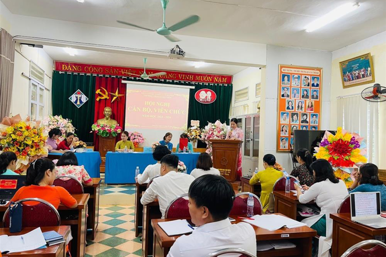 Đồng chí Bùi Thị Dung – Trưởng ban thanh tra nhân dân