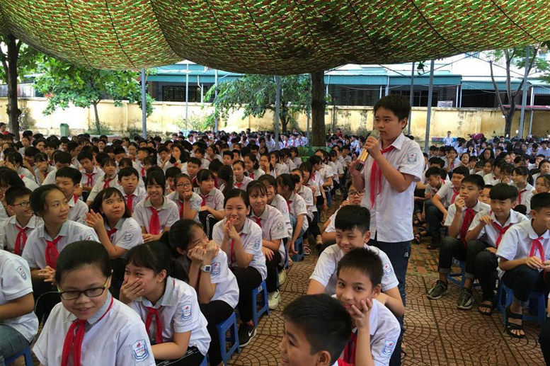 HS tham gia tìm hiểu hậu quả đuối nước và tai nạn thương tích