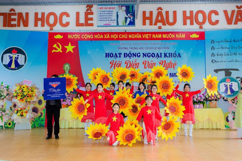 Tiết mục giải Nhất "Ngàn ước mơ Việt Nam" - Lớp 8A3