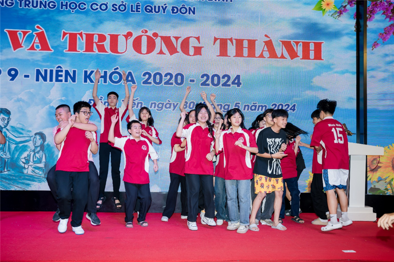 Đây sẽ là những kỉ niệm đẹp của chúng mình!