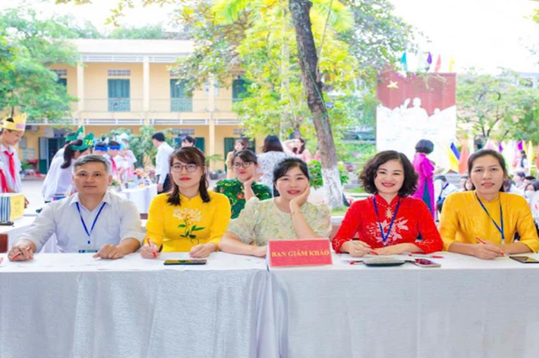 Ban giám khảo Ngày hội STEAM "Đam mê và sáng tạo"