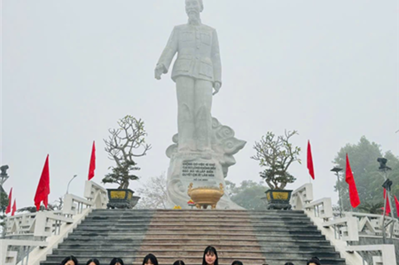 Đội tuyển Địa lý