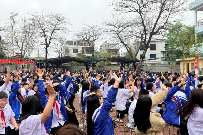 Những món quà ngọt ngào và yêu thương ngập tràn sắc xuân